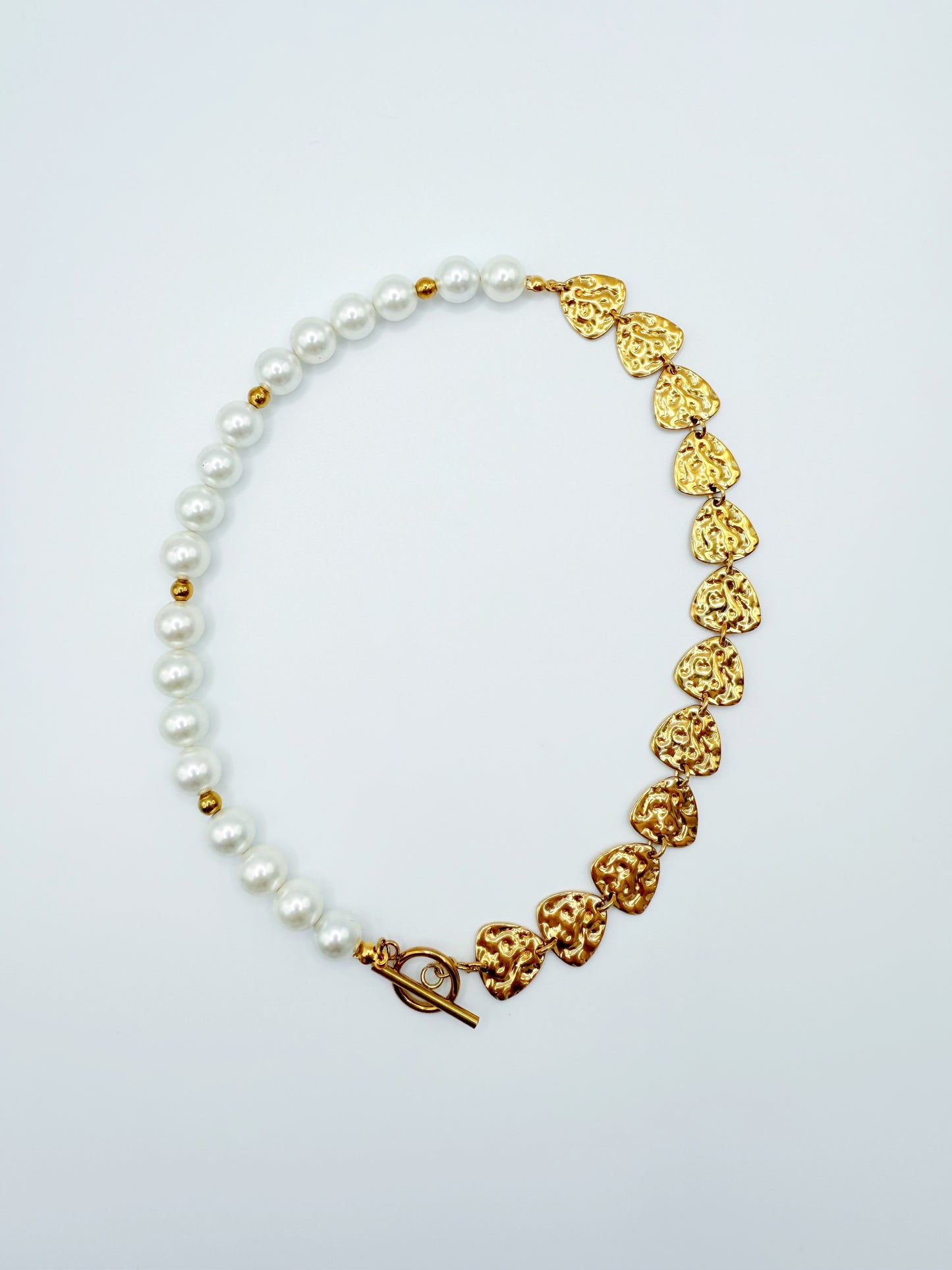 Collar Isa