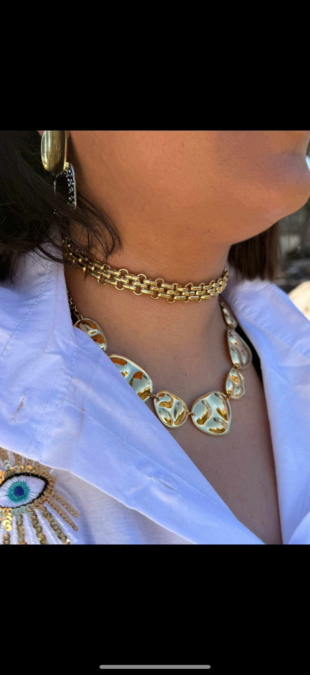 Collares