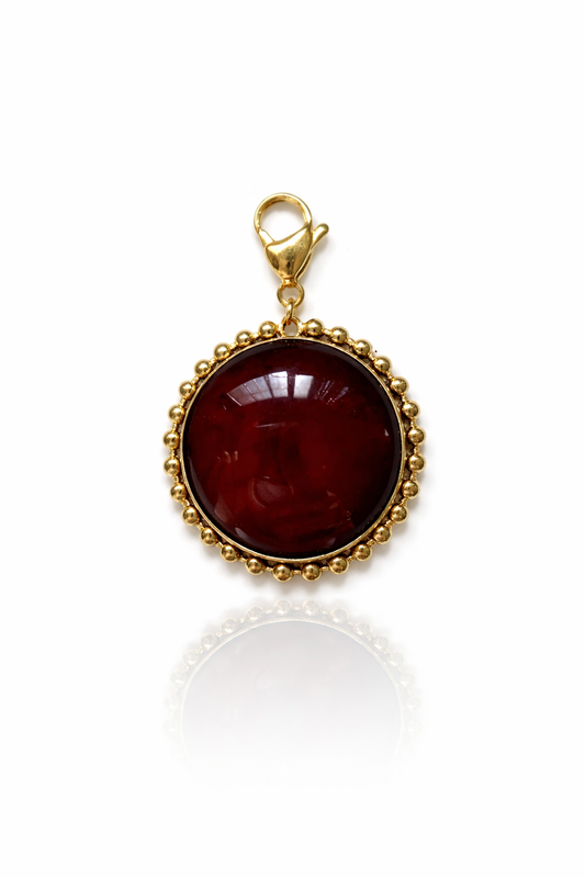 Charm escarlata rojo burdeos